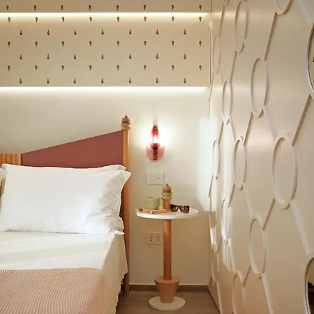 Sighe Boutique Rooms - Soggiorno Elegante A Pochi Minuti Di Auto Da Castro, Tricase Porto E Le Piscine Naturali Di Marina Serra Penzion