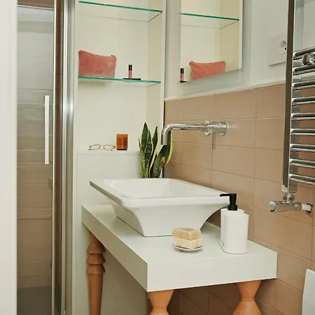 Penzion Sighe Boutique Rooms - Soggiorno Elegante A Pochi Minuti Di Auto Da Castro, Tricase Porto E Le Piscine Naturali Di Marina Serra *