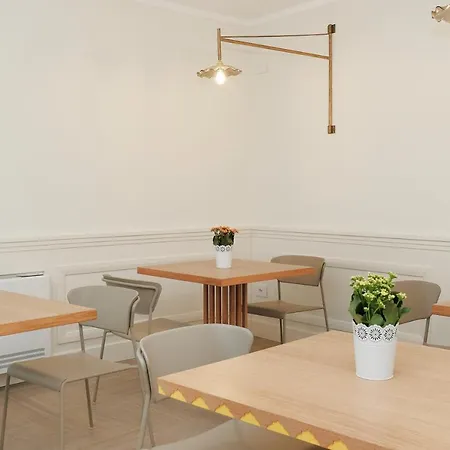 Sighe Boutique Rooms - Soggiorno Elegante A Pochi Minuti Di Auto Da Castro, Tricase Porto E Le Piscine Naturali Di Marina Serra *