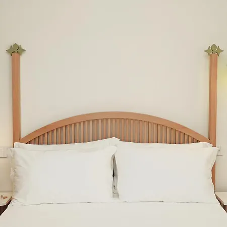 Sighé Boutique Rooms, le stanze più vicine all'Ospedale Cardinale Panico Affittacamere Tricase