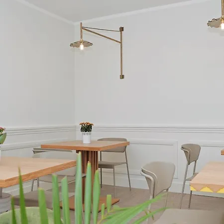 Sighé Boutique Rooms, le stanze più vicine all'Ospedale Cardinale Panico *